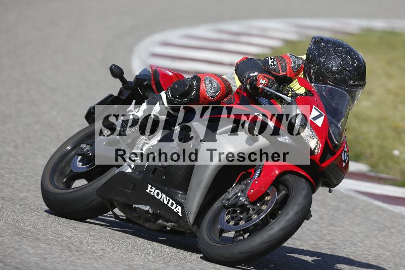 /07 09.04.2026 Cornu Master School ADR/Gruppe blau/74